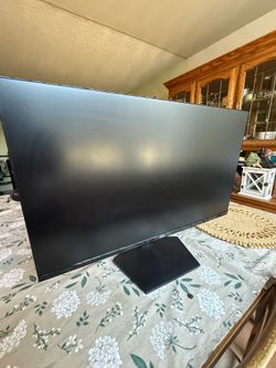 Dell SE2719HR