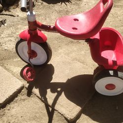 Triciclo en perfectas condiciones