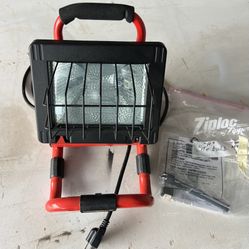 Halogen Work Light, 500w Husky Brand