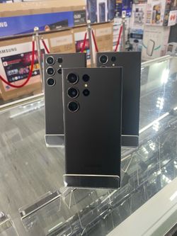 S23 ultra 256gb unlock!! Financing available!!