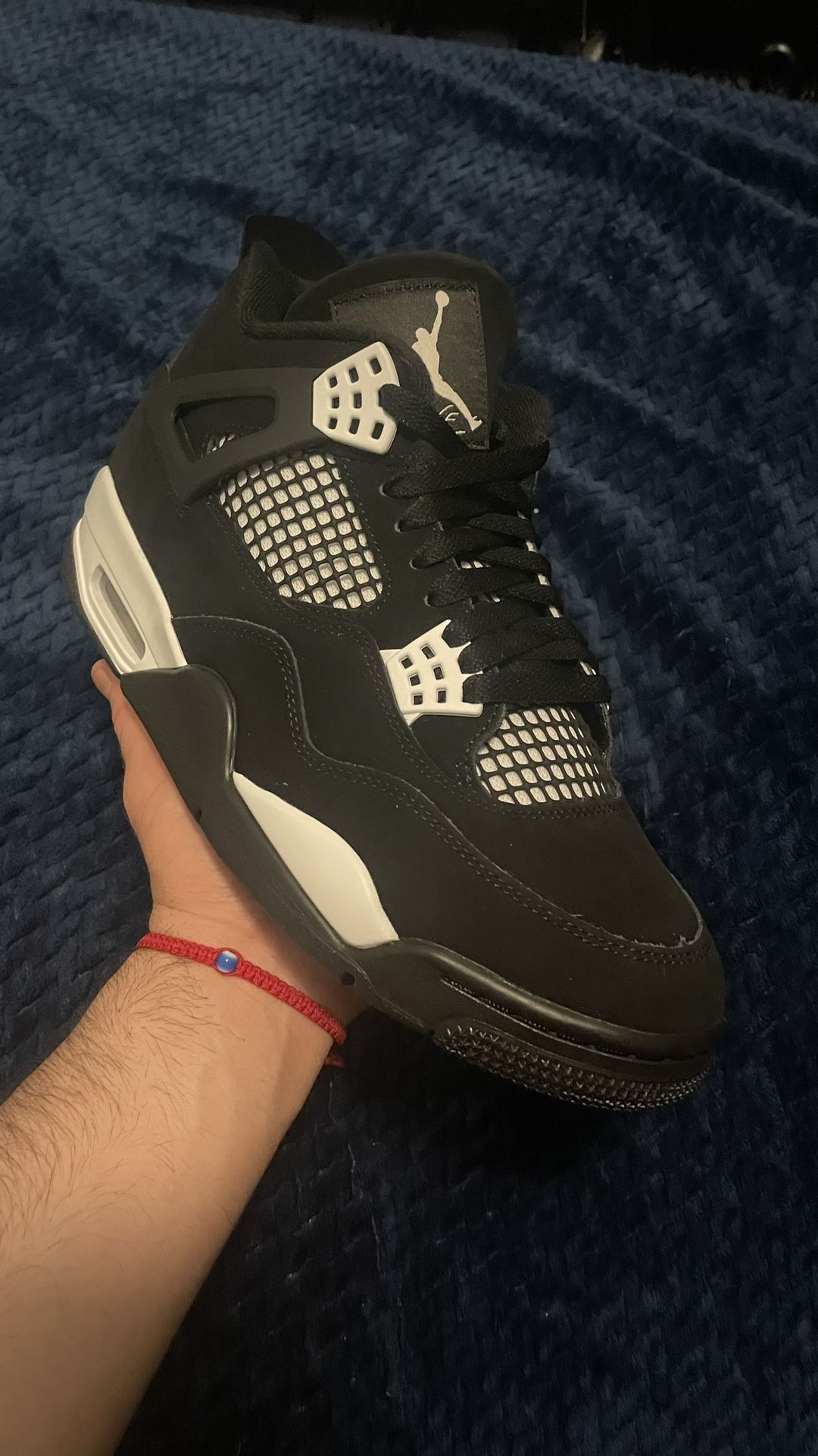 Jordan 4 White Thunder Size 10