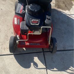 Toro Commercial Motor Honda Good Condición 