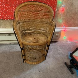 Vintage Large Child's Wicker Peacock Type Rattan Chair - Rare 24"