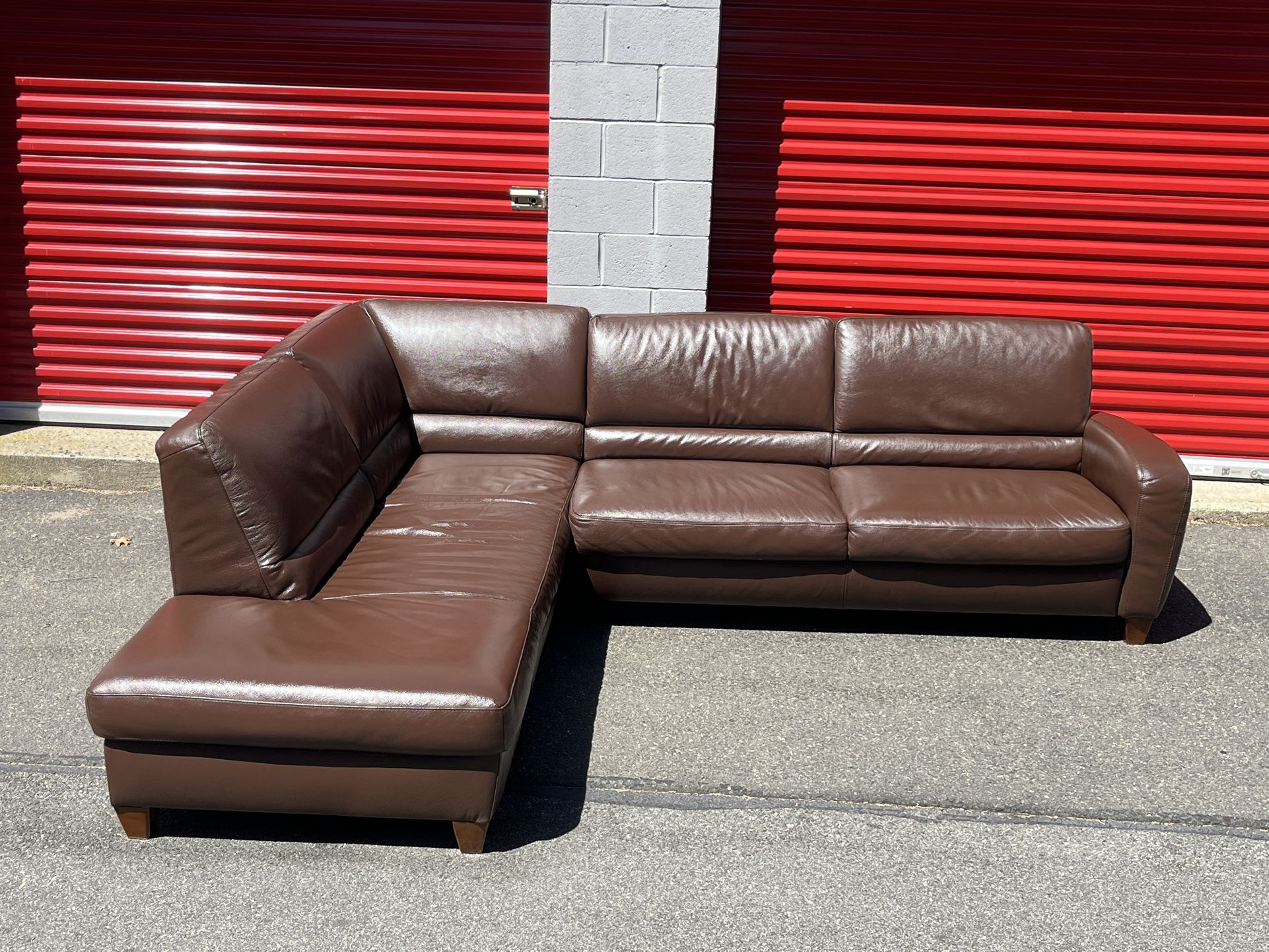Italsofa Brown Genuine Italian Leather Sectional Couch Like New Condition 