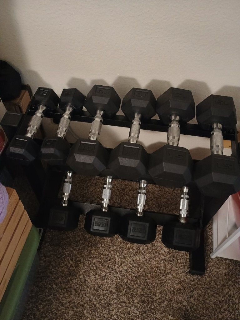 150 lb Dumbbell Set With Rack