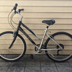 Trek 26" 21-Speed Hybrid Gravel/Mountain /Road Bike + Seat Suspension + Gel Comfort Seat + Easy Twist Shift/Light Low 17" Frame (MSRP $420)