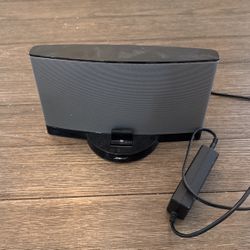 Bose speaker (lightning Cable Compatible) 