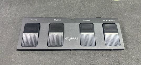 Chauvet DJ Wireless Lighting Footswitch Pedal – Fits GigBAR & BTAir Systems