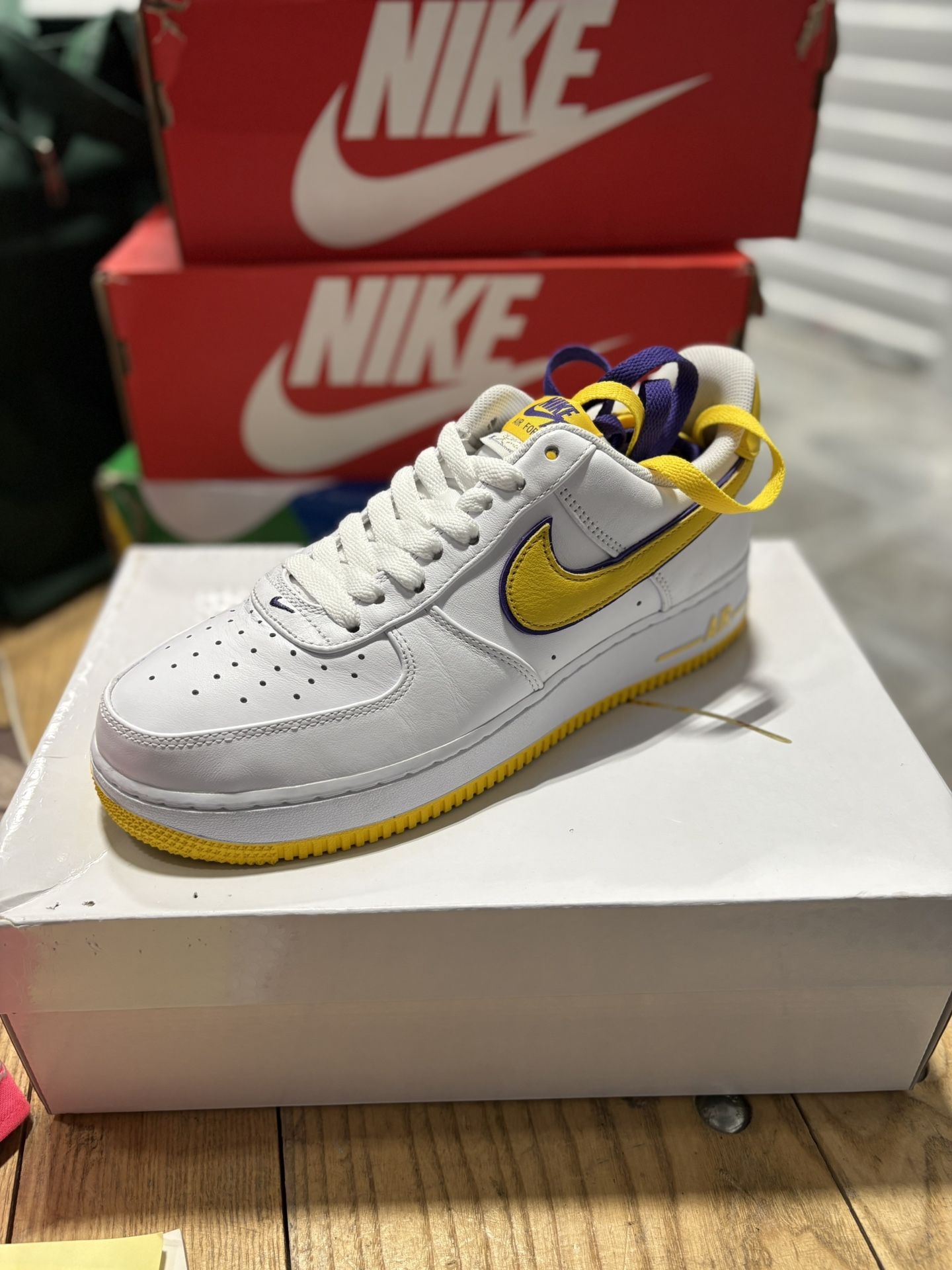 Nike Air Force 1 Low Retro QS Kobe Bryant Lakers Home