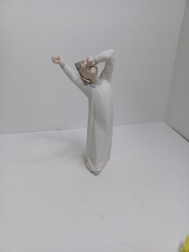 Lladro Nursery Figurine 8"s Tall 