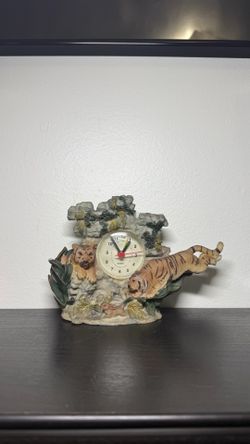 Vintage 1990s Jungle Tiger & Bunny Figured Table Clock