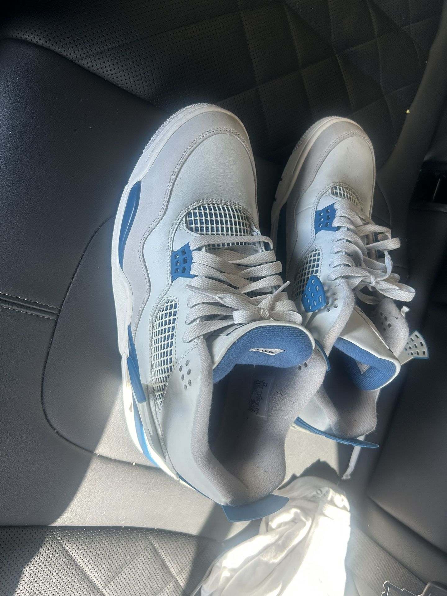 Jordan Retro 4