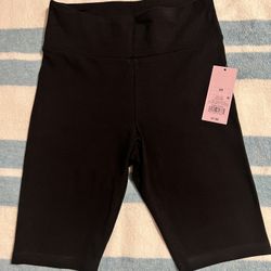Woman Black Shorts