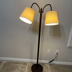 Versatile 3-way dual Lamp W/heavy base