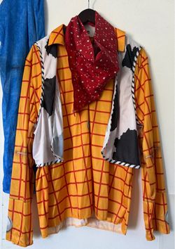 Men’s Woody Toy Story Halloween Costume size 2xL