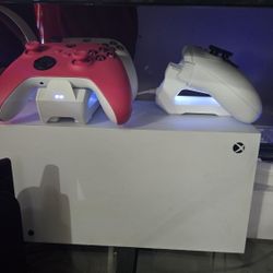 Xbox Series X Bundle