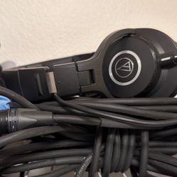 M Audio Headphones M40x