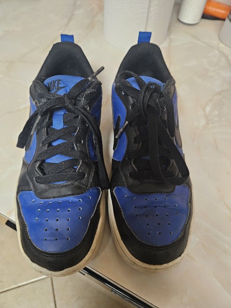 Nike 4y