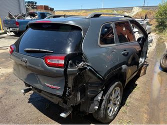 2014-2023 Jeep Cherokee Parts Out