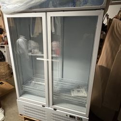 Standing Display Showcase