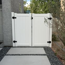 Vinyl Gates 