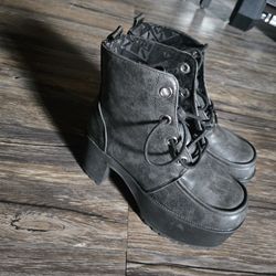 TUK - Distressed Ankle Nosebleed Boot