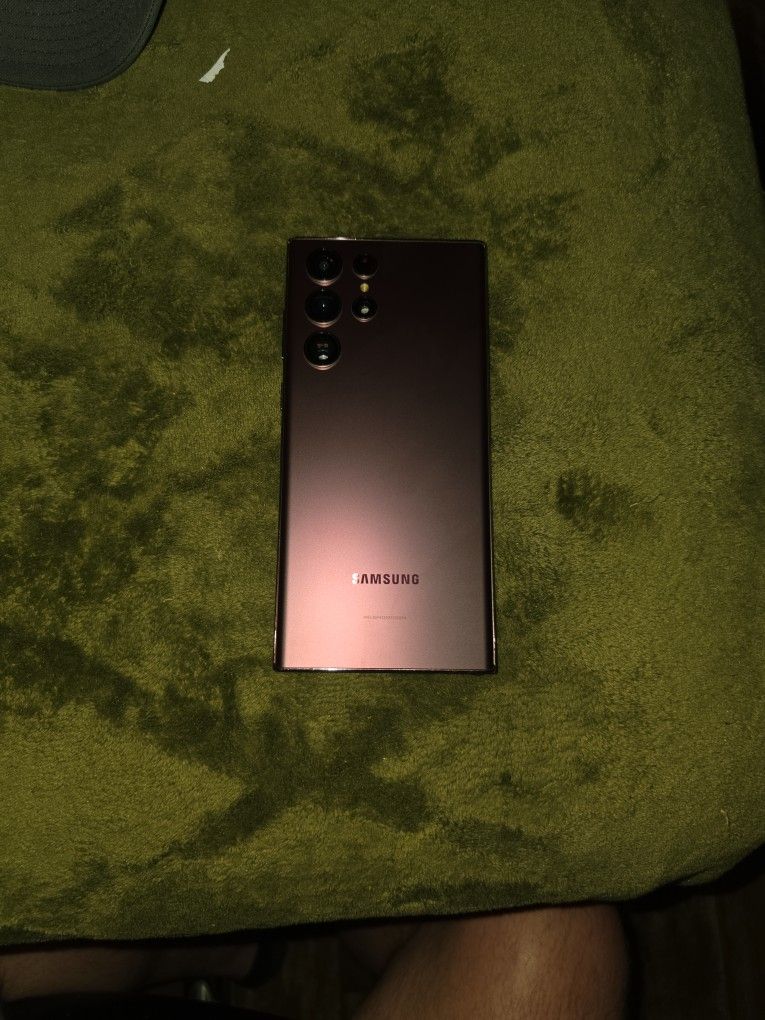 Samsung Galaxy S22 Ultra Burgundy 512mb
