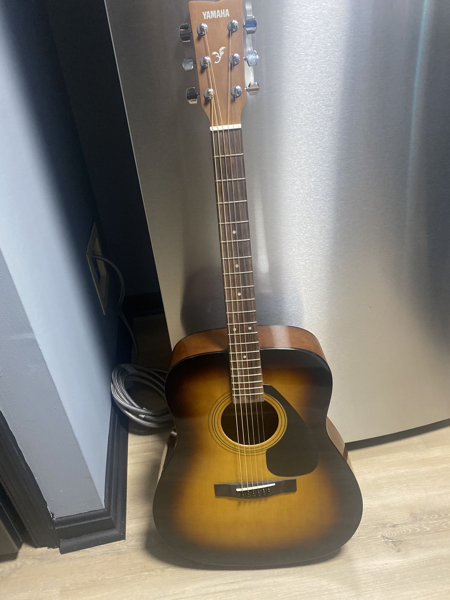 Yamaha F310 guitair And Accessories