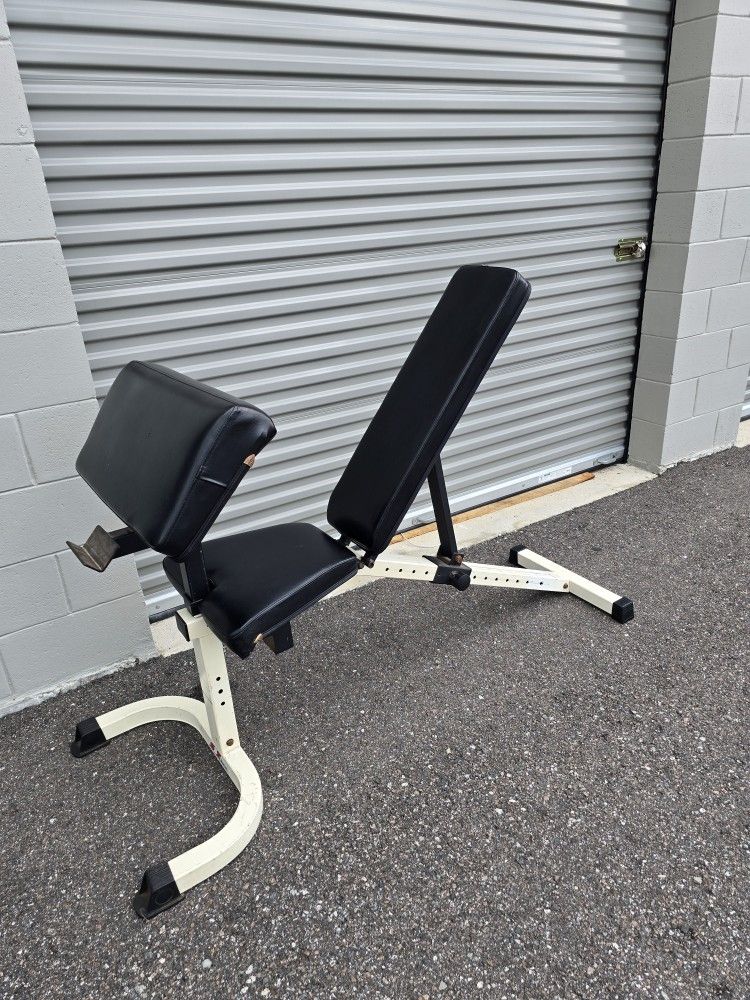 Weight Adjustable Bench