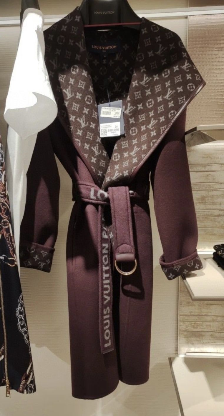 louis vuitton monogram inside hooded wrap coat louis vuitton