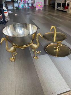 set of TWO. Z GALLERIE GOLD FLAMINGO BOW & Two-Tier Serving Tray (Mint condition)