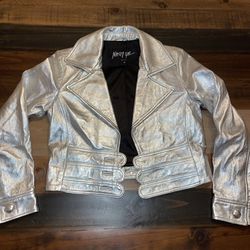 Nasty Gal Cropped Silver Lamb Skin Leather Jacket
