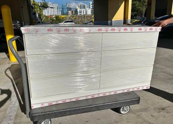 White-Dresser / Cómodas-Blancas  