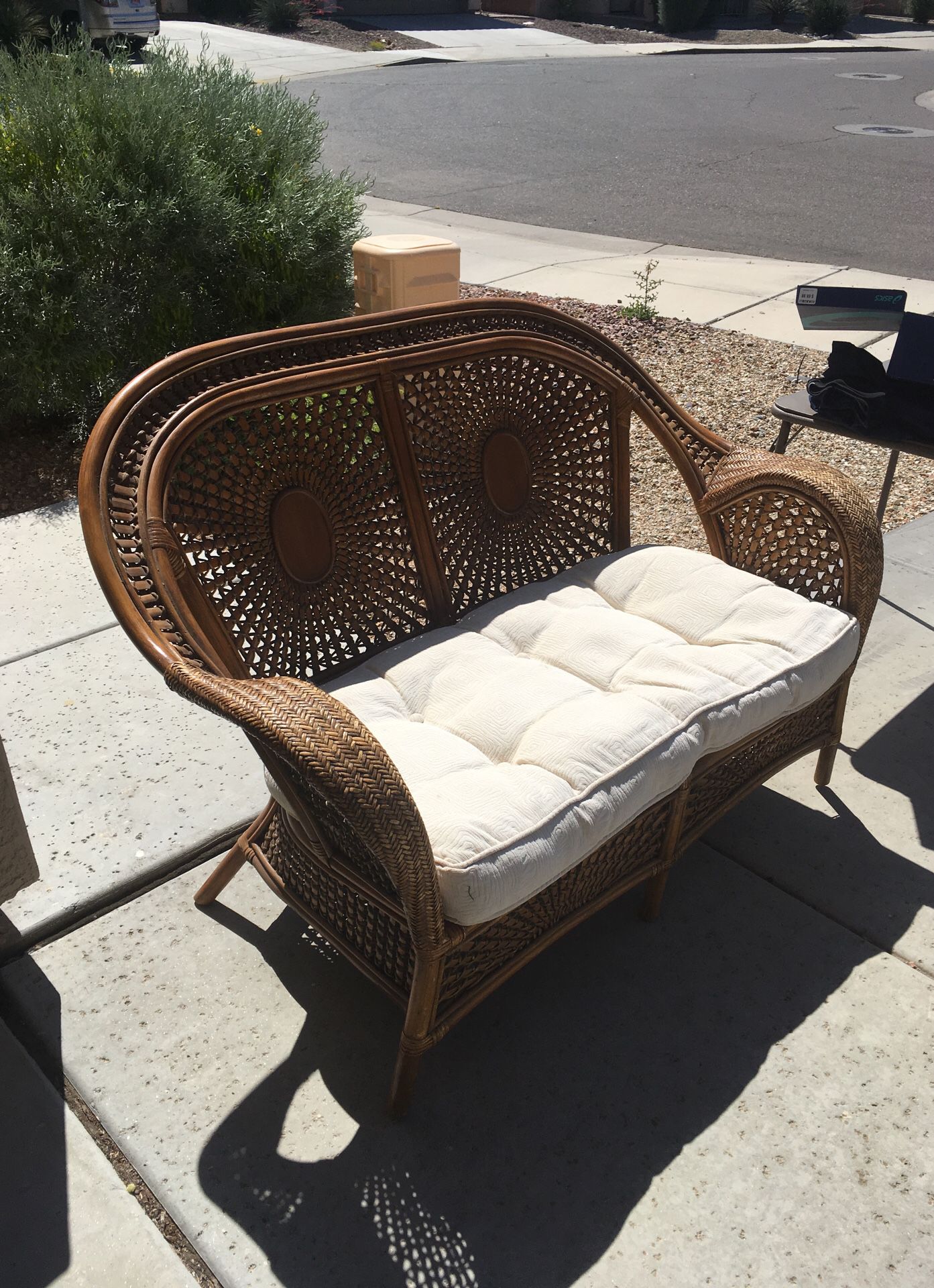 Settee Outdoor Furniture