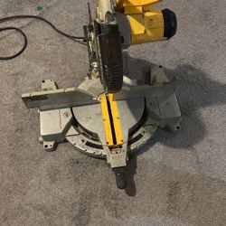 Dewalt Miter Saw Standard It Doesn’t Slide