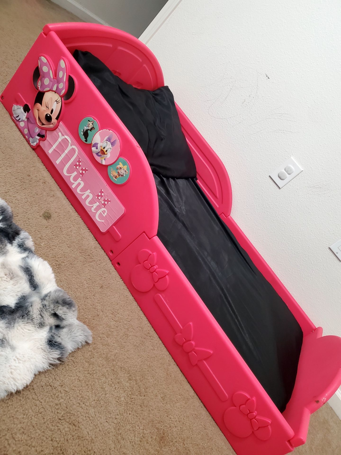 Minnie Bed