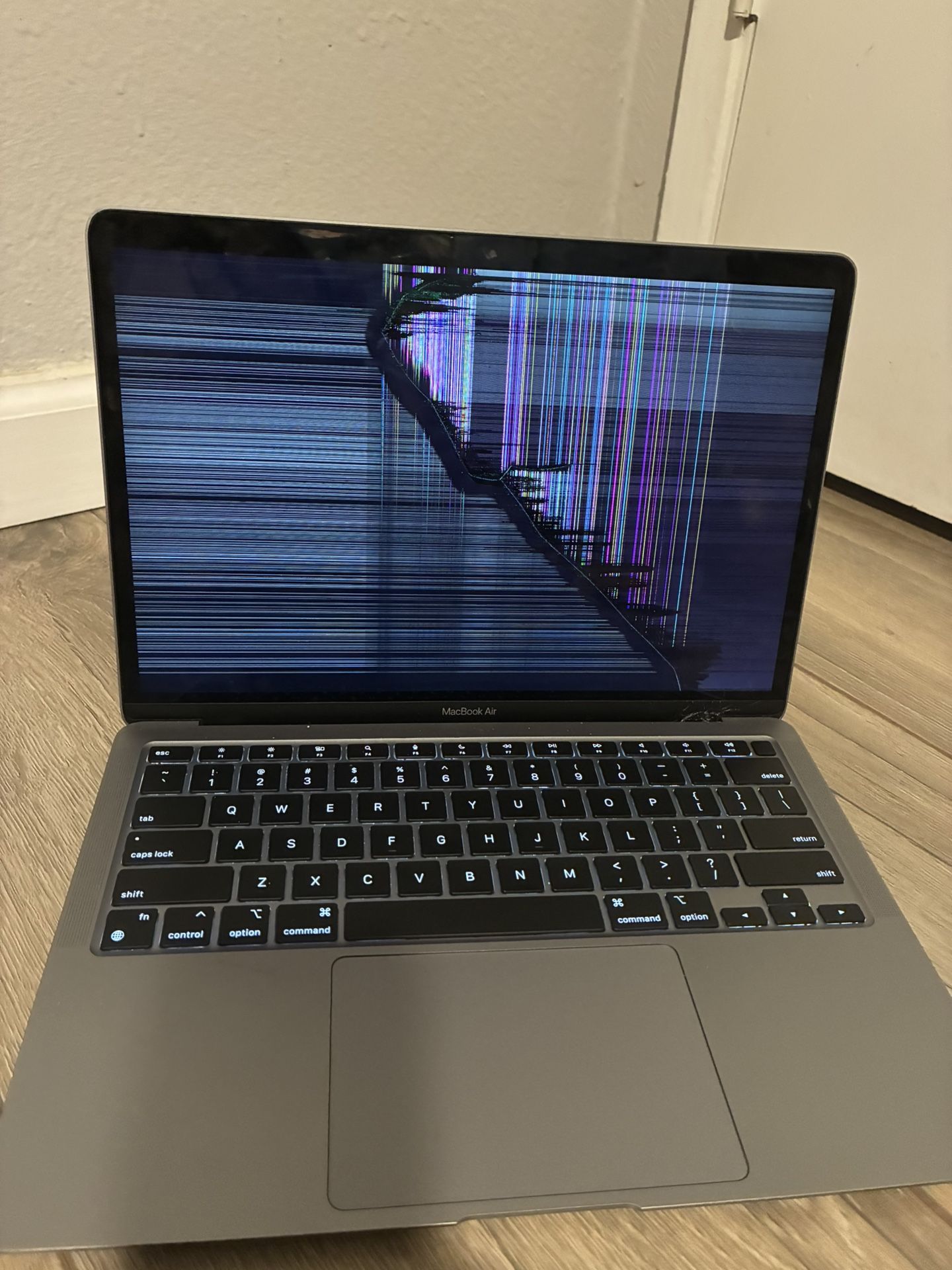 Mac Book Air 2020 13 Inch