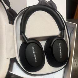 Bowers & Wilkins [Px7 S2] Headphones ≠ Audiophile-Grade Sound, Advanced Noise Cancellation, Bluetooth 