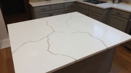 Warehouse Direct SALE Prefab quartz full slab countertop-Calacatte Breeze