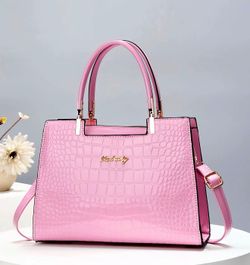 Handbag 🩷