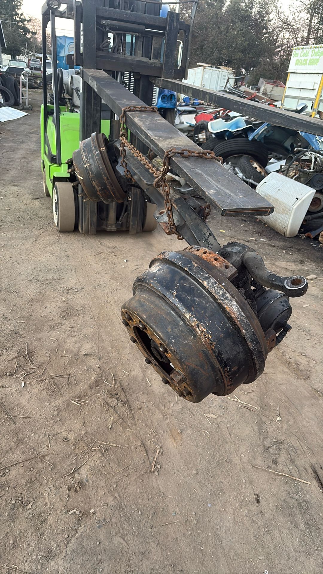 2020 Freightliner Cascadia Front Axel
