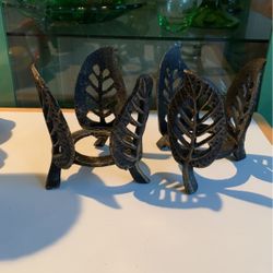 Set Of 2 Cast Iron Decorative Leaf Candle Holders