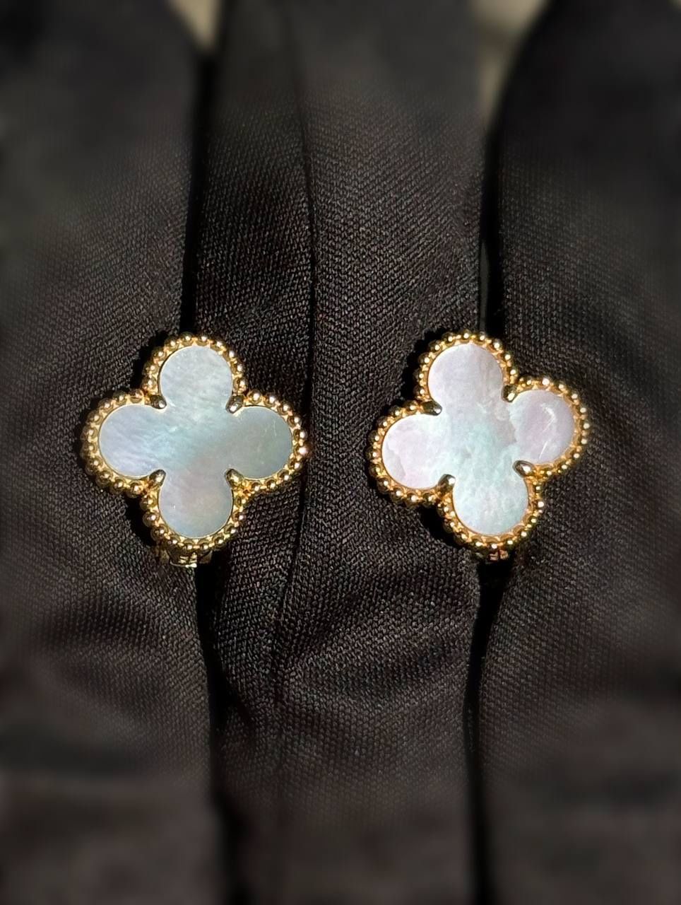 18k yellow gold Van cleef Alhambra style White Mother of pearl stone clover clip back earrings