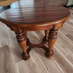 Coffee table  and side table 