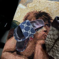 Gucci Sandals size 7