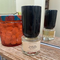  Boy smells Flor De La Virgen Perfume 