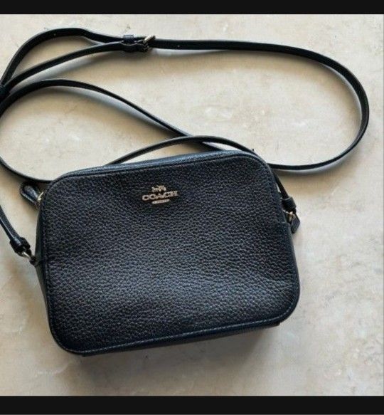 Bag  COACH bag like new $60 Or Best Offer