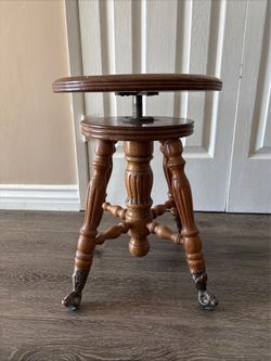 Adjustable Piano/Organ Stool
