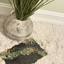 Handmade Resin Tray: Black, Green, Gold Foil & Dried Roses