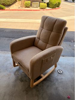 Rocking chair